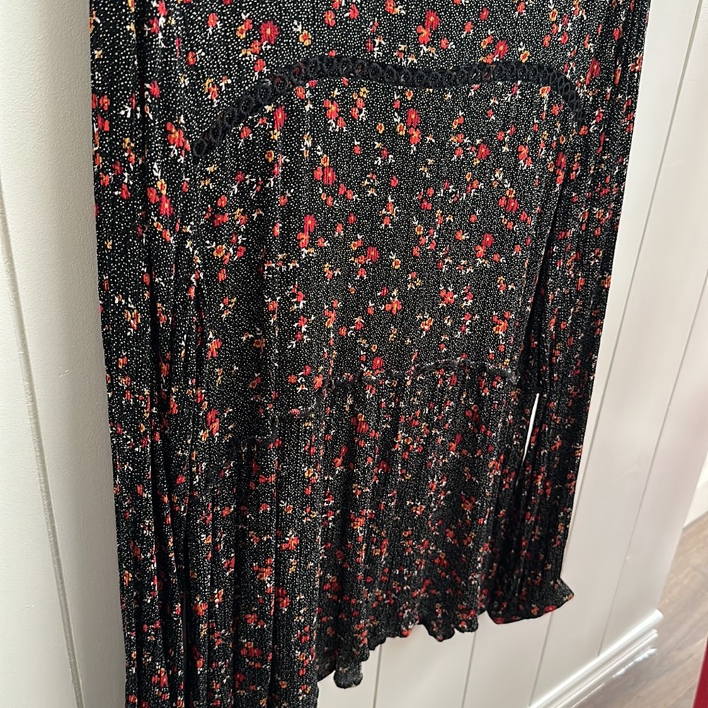 Blouse - Picture 3 of 8